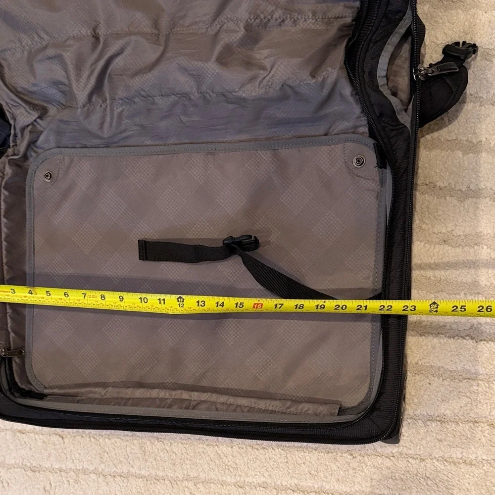 Travelpro Black Rolling Garment Bag Carry-On Luggage Suit Bag